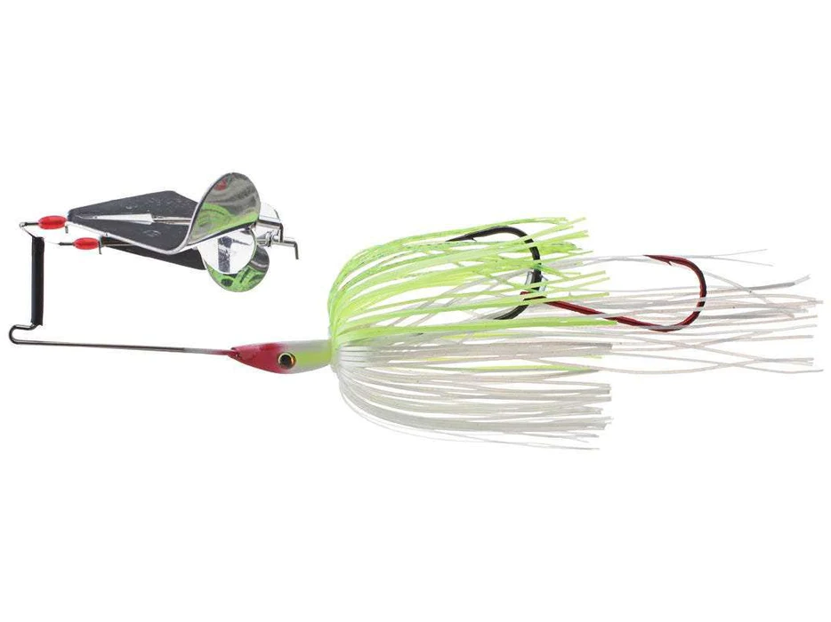 buzzbait with trailer hook